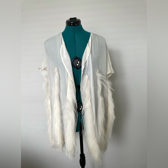 Hôtel Particulier Silk Chiffon Vest with Real Raccoon Fur - Picture 1 of 6